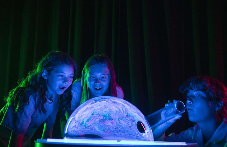 Sæbebobleshow i Experimentarium